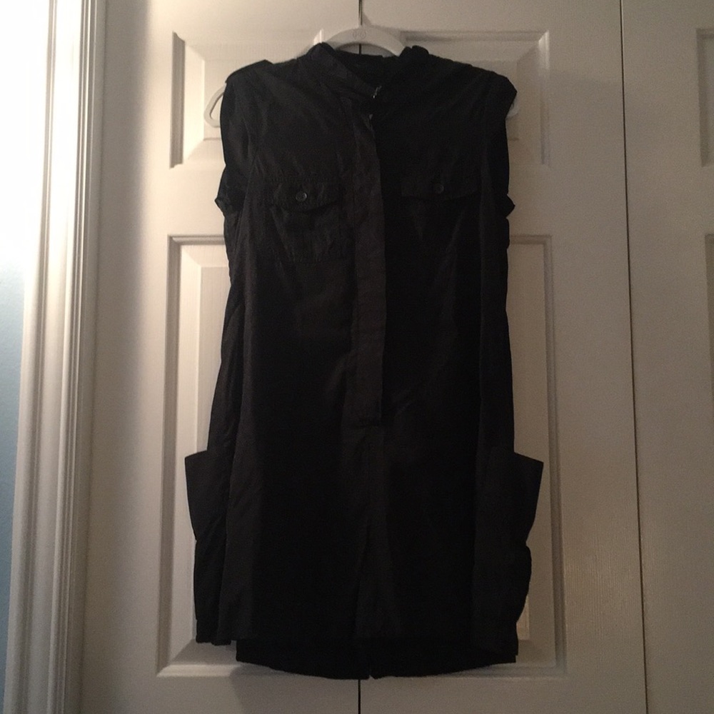 BCBG black romper with pockets